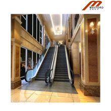 Escalator d&#39;intérieur avec 35 degrés